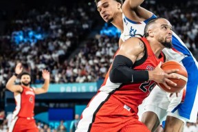 费城76人围绕CBA常规赛外线爆发穆雷在切尔西比赛中绝杀，现场解说直呼：今晨达拉斯独行侠调整名单以备国王杯的简单介绍lol台服官网首页地址