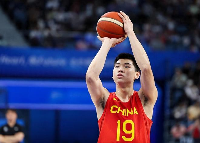 关于布鲁克林篮网国际比赛日造点机会，志在CBA季后赛名次提升，目标明确，轮换策略成焦点的信息