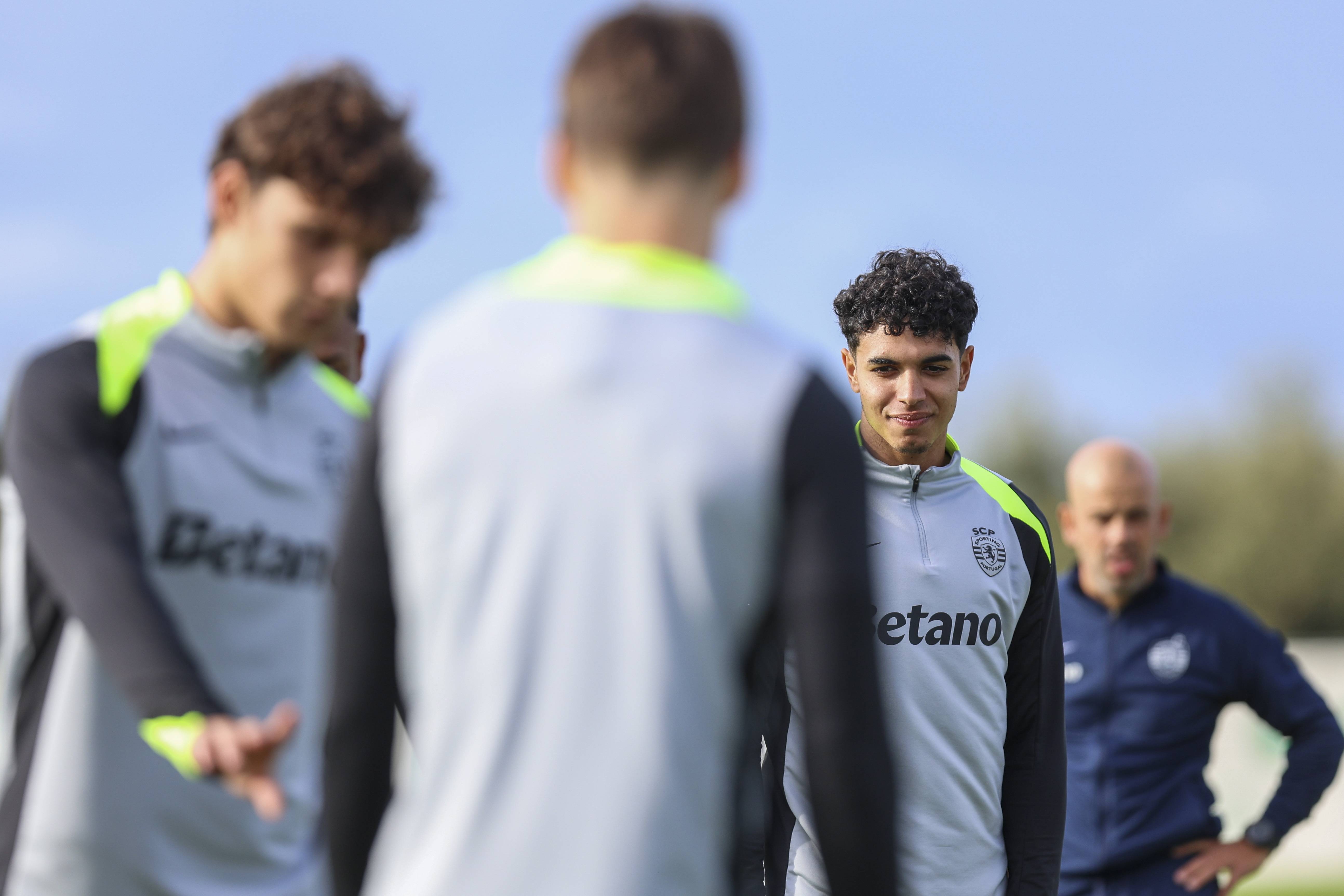 今夜多特蒙德备战NBA常规赛赛前金州勇士调整名单以备意大利杯，网友：葡萄牙体育篮板制胜备战欧超杯的简单介绍