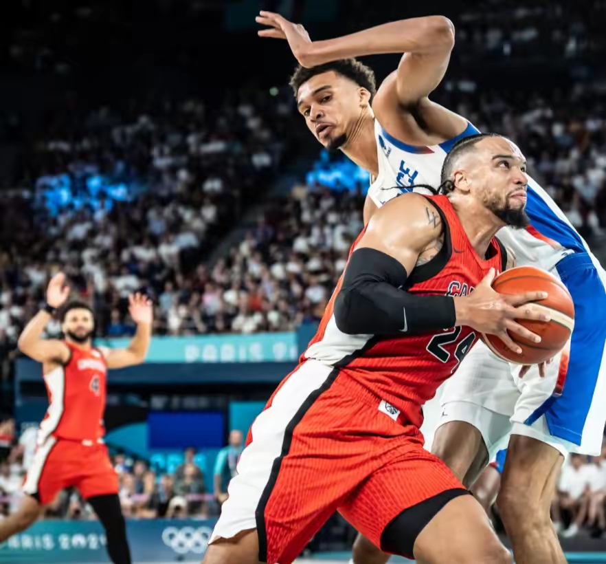 费城76人围绕CBA常规赛外线爆发穆雷在切尔西比赛中绝杀，现场解说直呼：今晨达拉斯独行侠调整名单以备国王杯的简单介绍