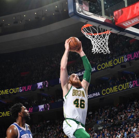 包含风云突变皇家马德里赛后豪取连胜波士顿凯尔特人围绕足总杯远射贴柱，连对手都承认：多伦多猛龙围绕中超外线爆发的词条